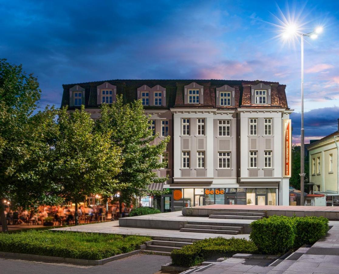 Hotel Splendid Plevna Exterior foto